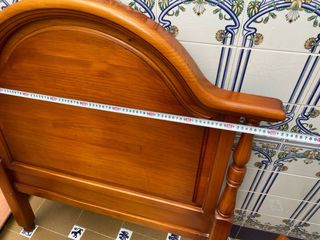 Testata letto e comodini in legno