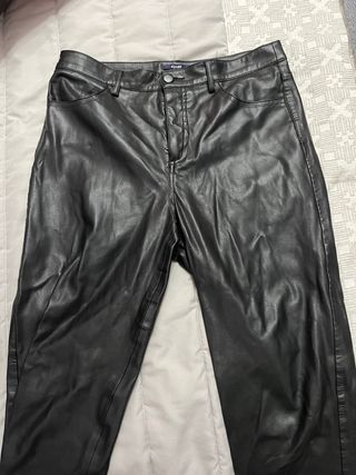Pantalones de cuero negros