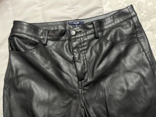 Pantalones de cuero negros