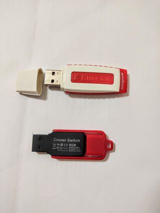 Kingston Data traveler 
Sandisk Cruzer Switch