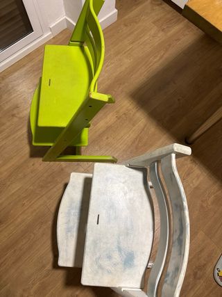 Silla trona elevable para niños, se van ajustando 