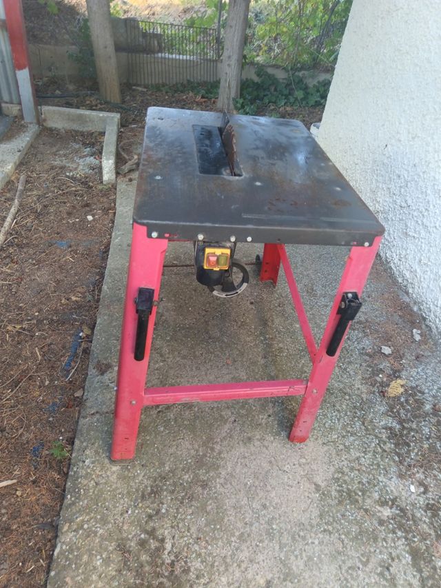 Mesa de corte para madera