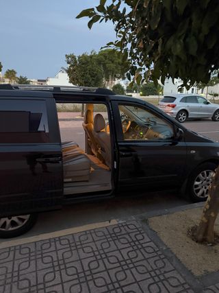 KIA Carnival 2.9 Automatica.