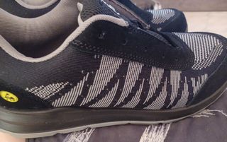 Zapatos de seguridad Beework negros y grises