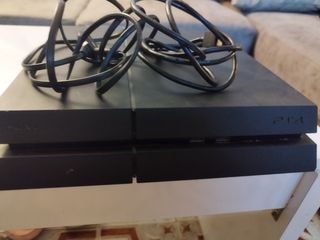 Consola PS4 Negra + FIFA 21 y Call of Duty