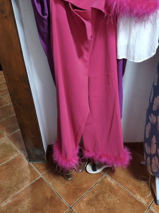 Conjunto fiesta plumas mujer nuevo sin usar 