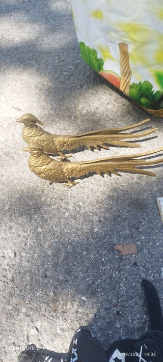 Gallos de bronce decorativos
