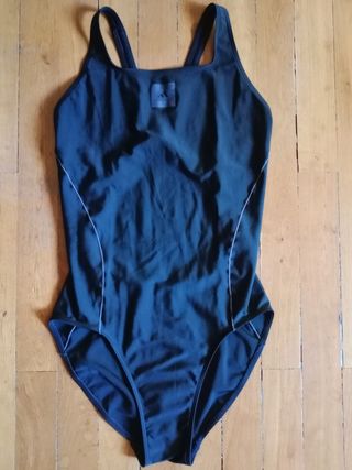 Fabuloso Bañador técnico Adidas Performance Athly.