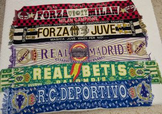 Lote 5 bufandas equipos fútbol: Milan, Juve, R.Mad