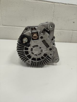 Alternador Renault. Laguna 3 2.0 dci de 2010