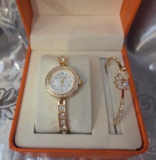 Conjunto Reloj y Pulsera NUEVO con Estuche