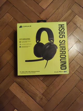Corsair HS65 Surround Gaming Headset sin estrenar 