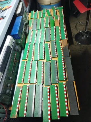 Scalextric Bordes Pista Arcenes Pianos Slot