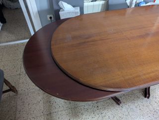 Mesa de comedor vintage de madera maciza