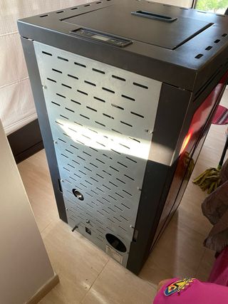 Estufa de biomasa (pellet)