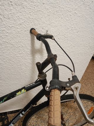 Bicicleta BH con silla para niño
Mira mi perfil +