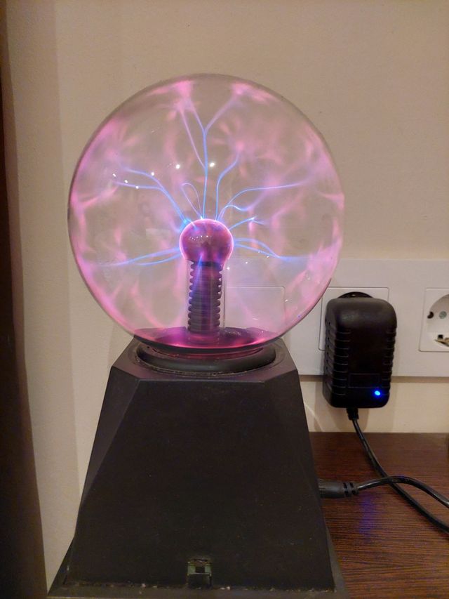 Bola de plasma decorativa