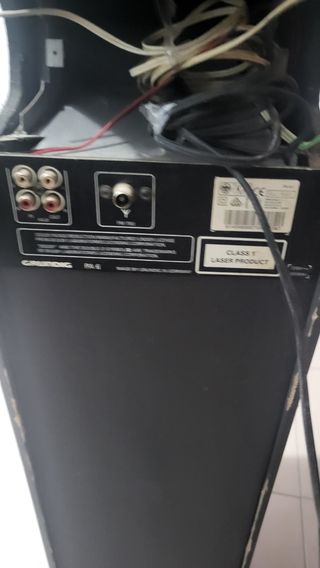 Torre de Sonido Grundig