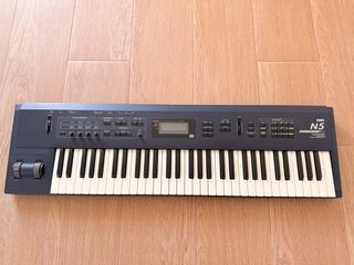 Sintetizador Korg N5