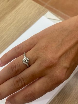 Anillo de compromiso Suárez