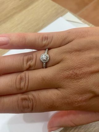 Anillo de compromiso Suárez