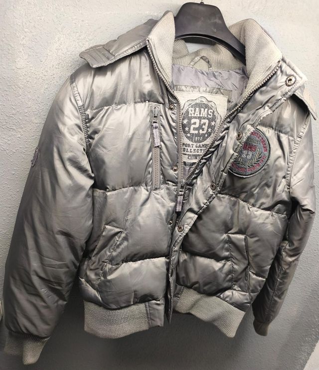 Chaqueta Gris Estilo Bomber