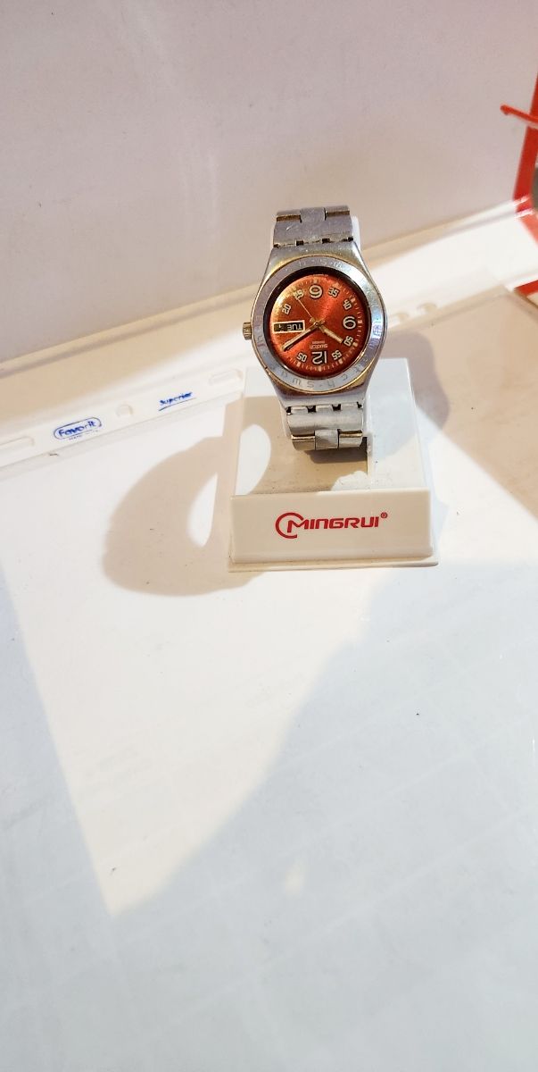 Orologio donna Swatch rosso/argento