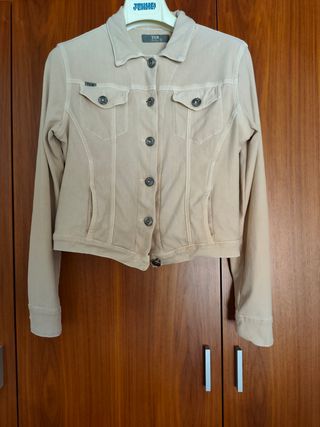 Cazadora TCN Beige Stretch