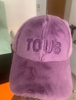 Gorra Tous Lila Peluche Nueva