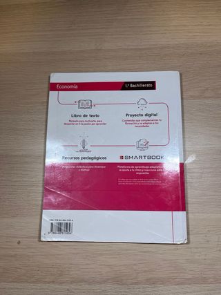 Libro de texto de primero de bachillerato de econo
