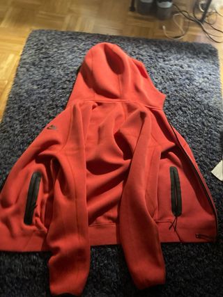 Sudadera Nike Tech Roja