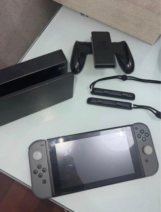 Nintendo Switch + Crash Bandicoot 4