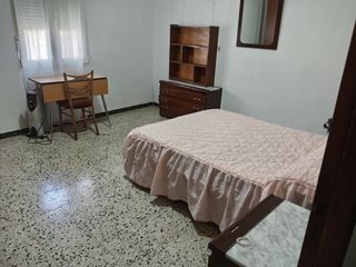 Vendo piso céntrico