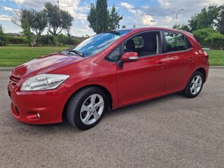 AURIZ TOYOTA AURIZ 2011