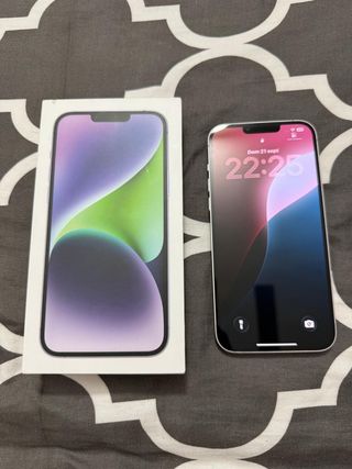 iPhone 14 Plus en venta con cable y petaca 