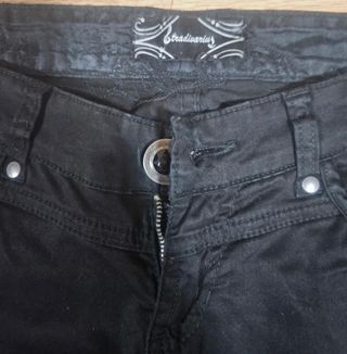 Pantalón vaquero mujer Stradivarius negro