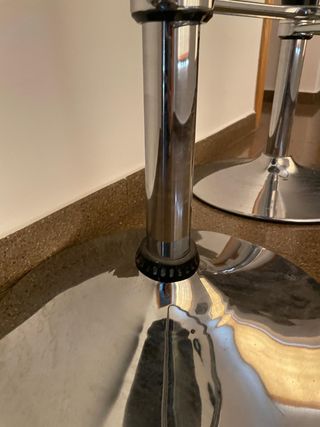 Taburetes regulables en altura