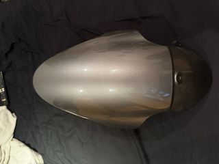 Guardabarros delantero Triumph Daytona 675 gris
