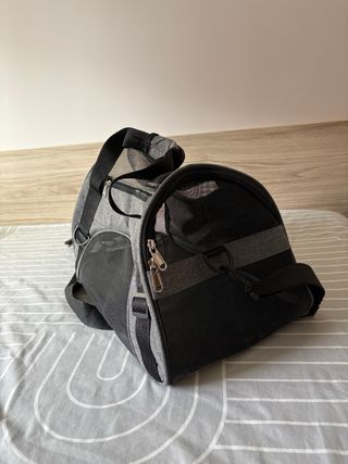 Transportín para perro gris