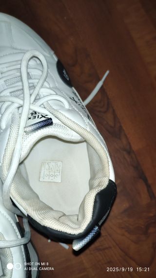 Zapatillas deportivas nuevas 617705673