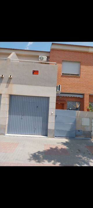 Casa en venta con garaje