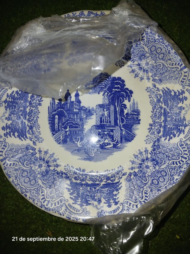 Vajilla Vintage Azul y Blanco