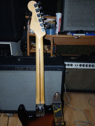 Fender stratocaster player sunburst 