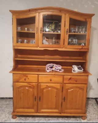 Mueble comedor madera
