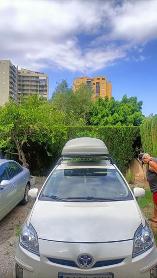 Baúl y barras portaequipajes Toyota Prius