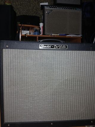 Fender hot rod deville 212