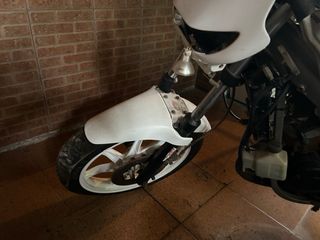 Despiece moto y varias cosas más 