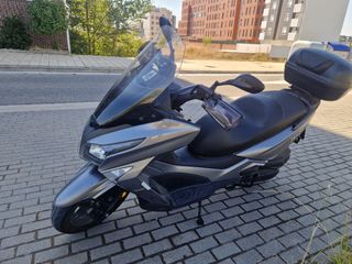 Kymco Grand Dink 125 Scooter Gris