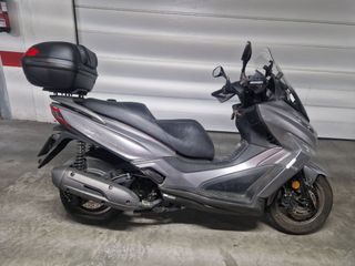Kymco Grand Dink 125 Scooter Gris