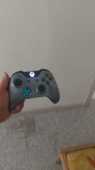 Xbox One Mando Gris y Azul